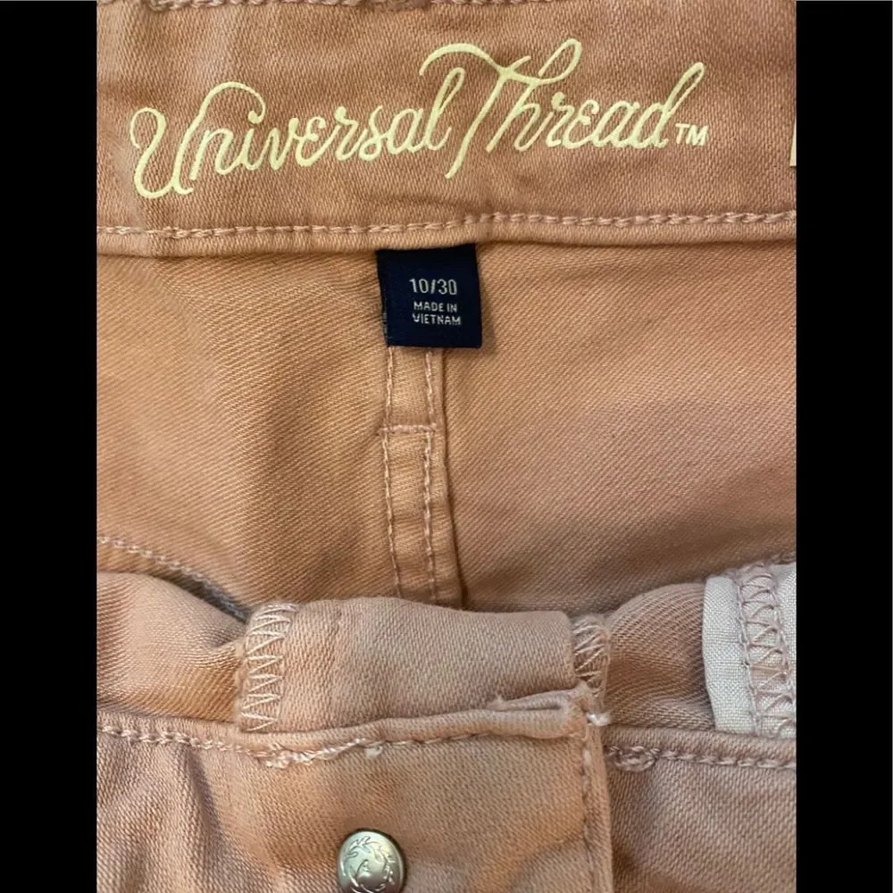 NWT Universal Thread High Rise MIDI Shorts - Picture 6 of 7